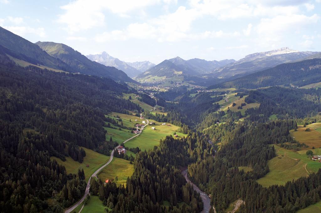 alpen select lodge Kleinwalsertal Riezlern Buitenkant foto