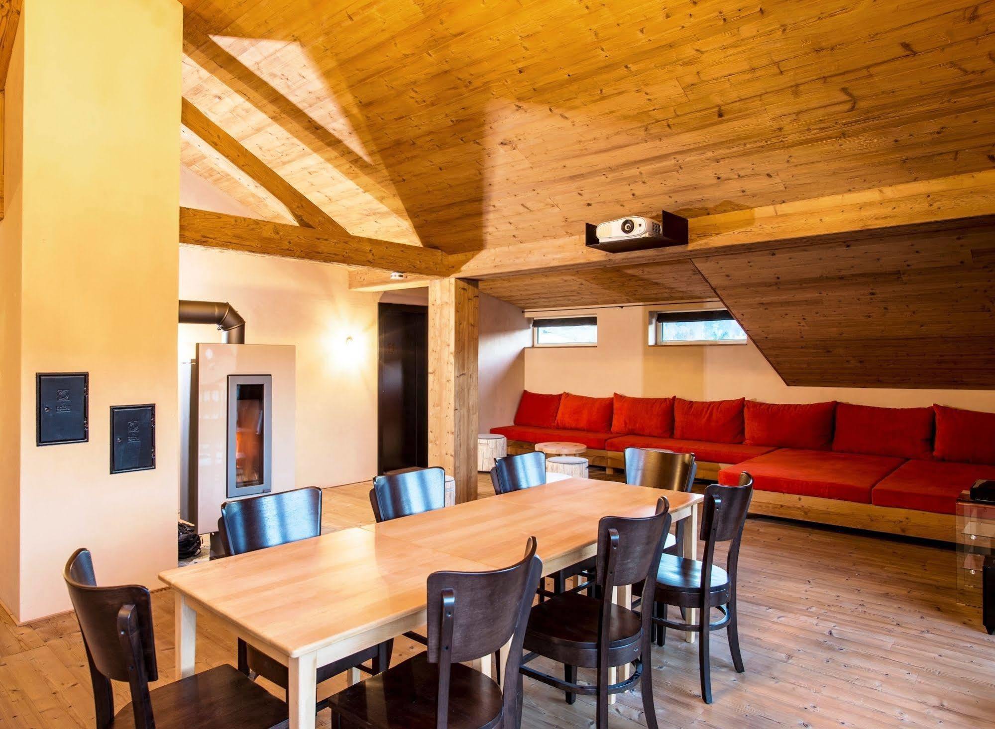 alpen select lodge Kleinwalsertal Riezlern Buitenkant foto
