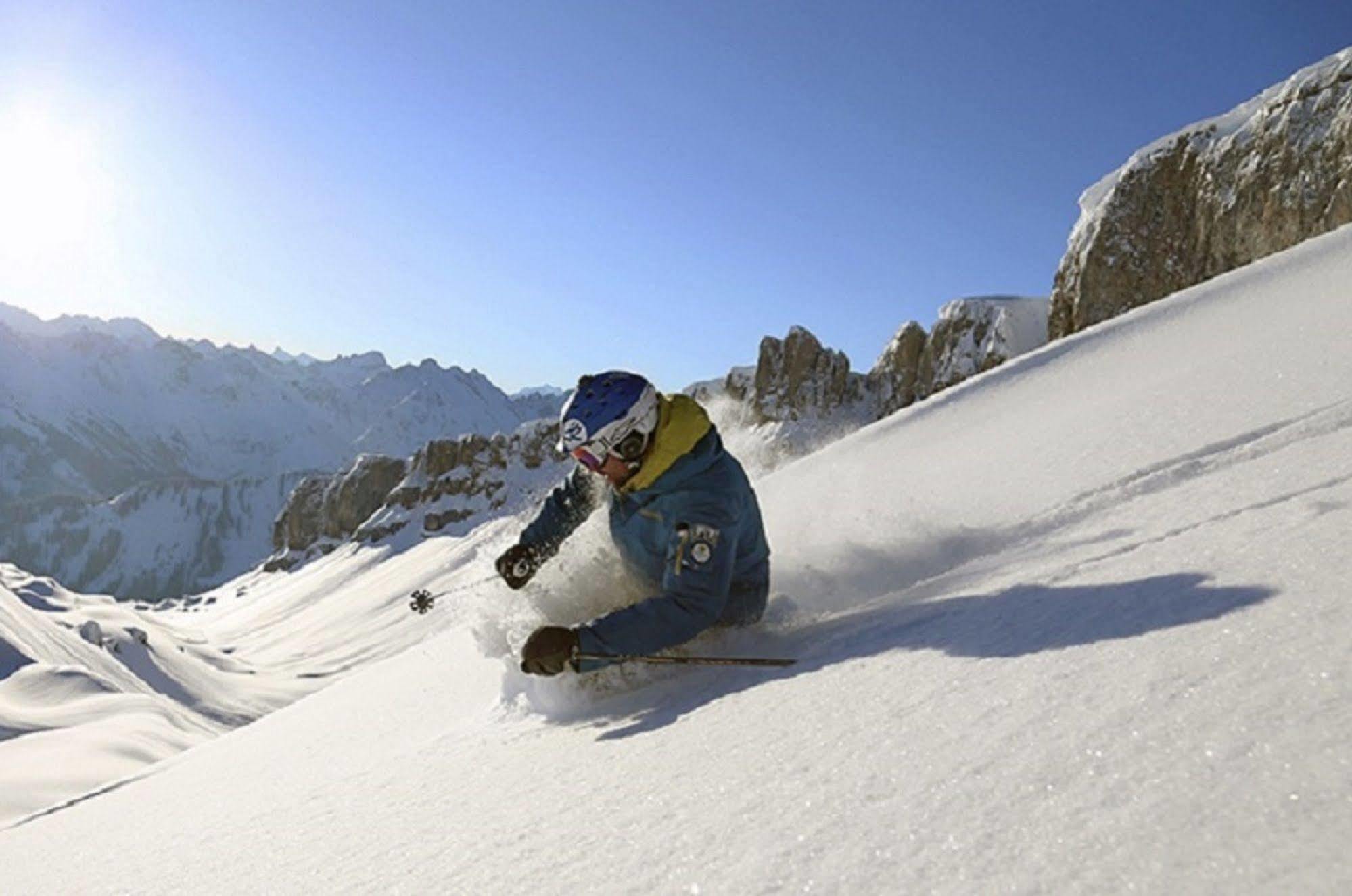 alpen select lodge Kleinwalsertal Riezlern Buitenkant foto